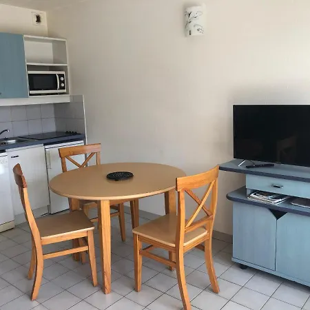 Appartement Pour 4 Personnes A Gassin 29 * Gassin
